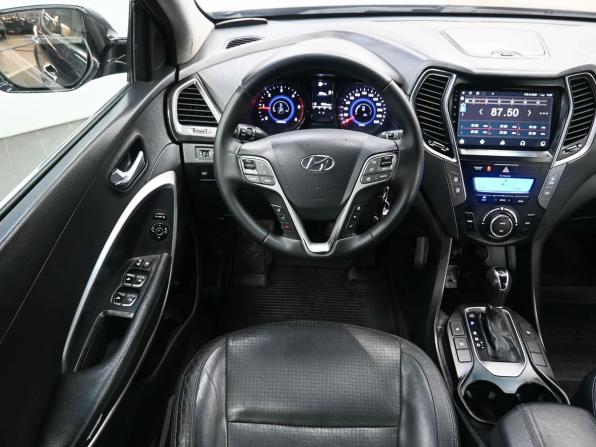Hyundai Santa Fe III с пробегом 2012 года, цена 1 849 900 рублей, 237132 км, внедорожник, Автокод Объявления