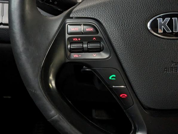 Kia Rio III Рестайлинг с пробегом 2016 года, цена 930 000 рублей, 197738 км, седан, Автокод Объявления