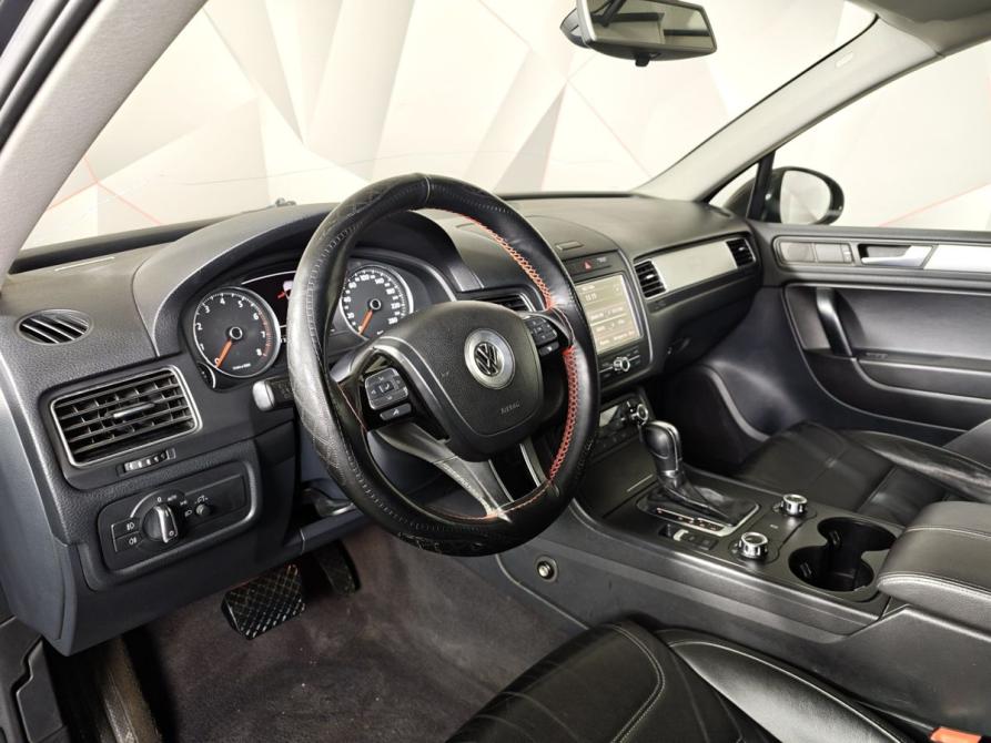 Volkswagen Touareg II Москва  - изображение 19