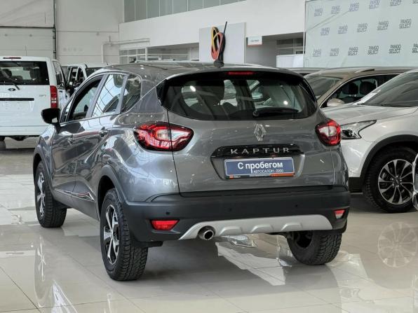Renault Kaptur I Рестайлинг с пробегом 2021 года, цена 1 600 000 рублей, 97075 км, внедорожник, Автокод Объявления