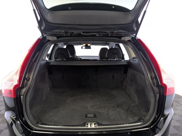 Volvo XC60 I Рестайлинг с пробегом 2015 года, цена 2 700 000 рублей, 93499 км, внедорожник, Автокод Объявления