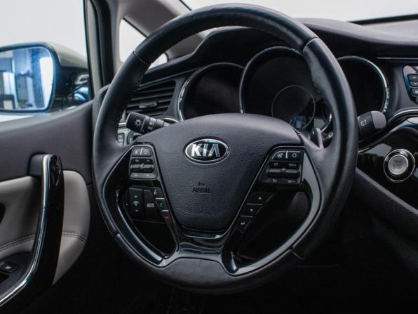Kia Ceed II Рестайлинг с пробегом 2016 года, цена 1 540 000 рублей, 47500 км, универсал, Автокод Объявления