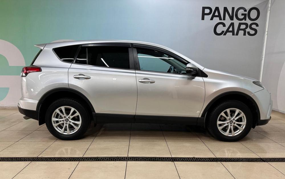 Toyota RAV4 IV (XA40) Рестайлинг Набережные Челны  - изображение 5