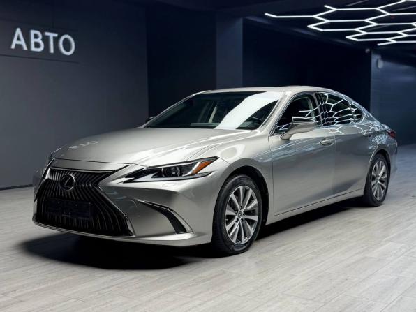 Lexus ES VII с пробегом 2020 года, цена 3 100 000 рублей, 82823 км, седан, Автокод Объявления