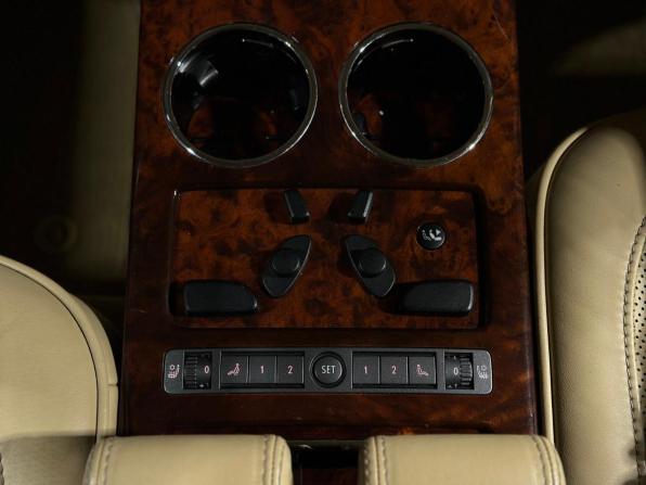 Volkswagen Phaeton I с пробегом 2008 года, цена 920 000 рублей, 149053 км, седан, Автокод Объявления
