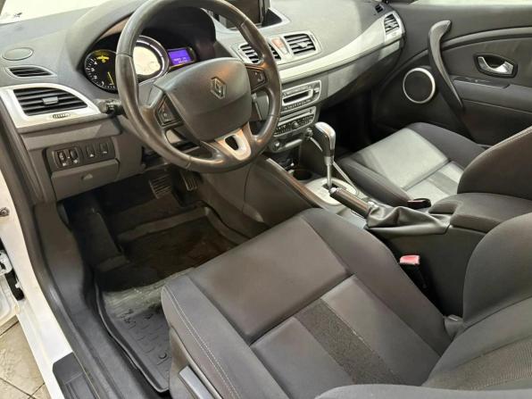 Renault Megane III с пробегом 2011 года, цена 610 000 рублей, 188803 км, хэтчбек, Автокод Объявления