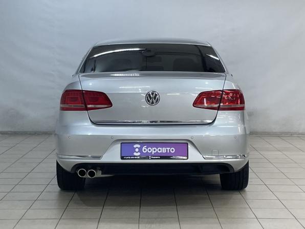 Volkswagen Passat B7 с пробегом 2013 года, цена 1 039 000 рублей, 248901 км, седан, Автокод Объявления