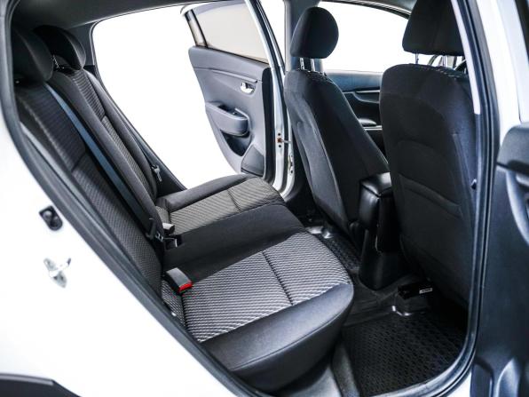 Kia Rio IV с пробегом 2019 года, цена 1 370 000 рублей, 94275 км, хэтчбек, Автокод Объявления