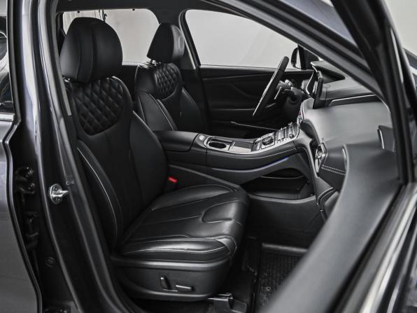Hyundai Santa Fe IV Рестайлинг с пробегом 2021 года, цена 3 899 000 рублей, 73550 км, внедорожник, Автокод Объявления