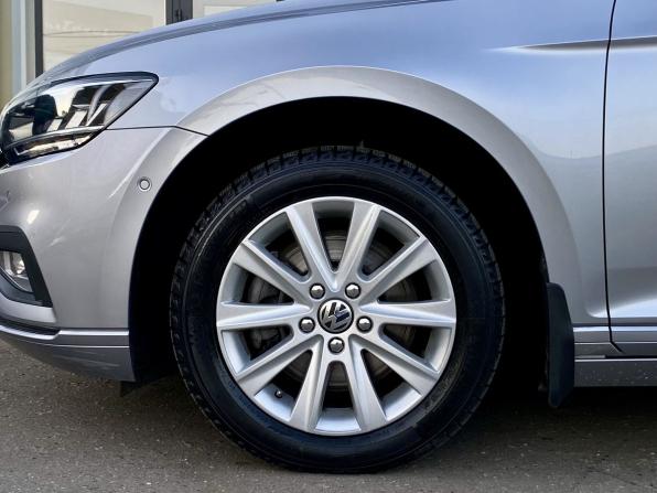 Volkswagen Passat B8 Рестайлинг с пробегом 2020 года, цена 2 600 000 рублей, 37000 км, седан, Автокод Объявления