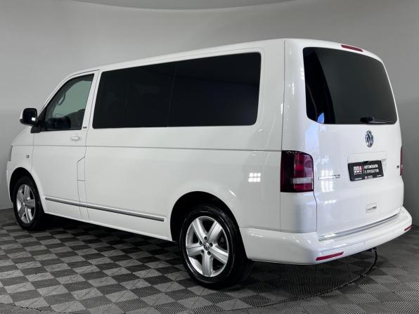 Volkswagen Multivan T5 Рестайлинг с пробегом 2013 года, цена 2 499 000 рублей, 172103 км, минивэн, Автокод Объявления