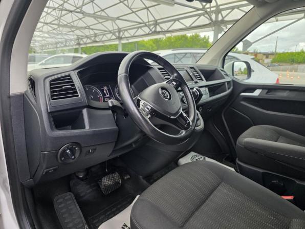 Volkswagen Caravelle T6 с пробегом 2016 года, цена 2 695 000 рублей, 267002 км, минивэн, Автокод Объявления