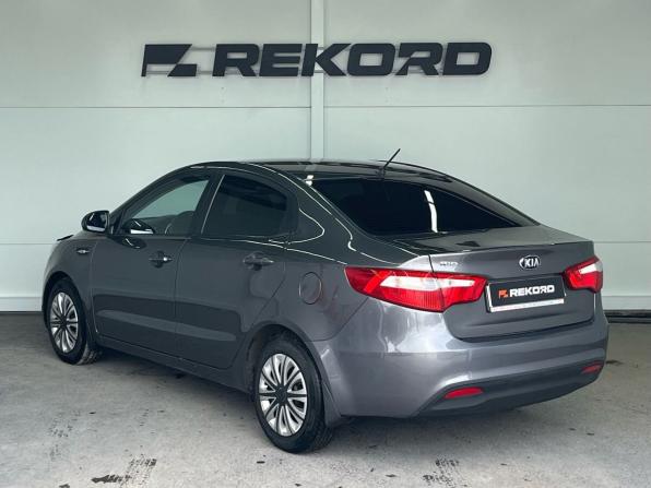 Kia Rio III Рестайлинг с пробегом 2015 года, цена 929 000 рублей, 131300 км, седан, Автокод Объявления