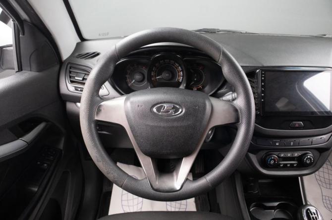 Lada (ВАЗ) Vesta I с пробегом 2017 года, цена 889 000 рублей, 148286 км, седан, Автокод Объявления
