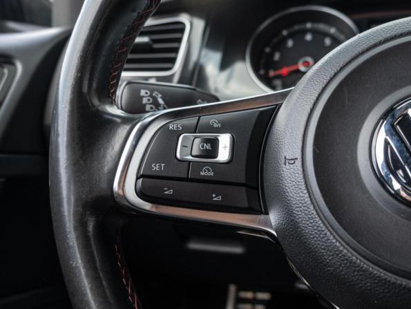 Volkswagen Golf GTI VII с пробегом 2014 года, цена 1 900 000 рублей, 186768 км, хэтчбек, Автокод Объявления