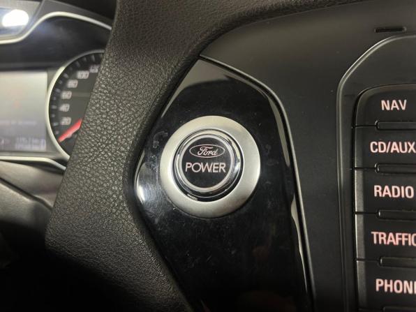Ford Mondeo IV Рестайлинг с пробегом 2011 года, цена 790 000 рублей, 189568 км, седан, Автокод Объявления