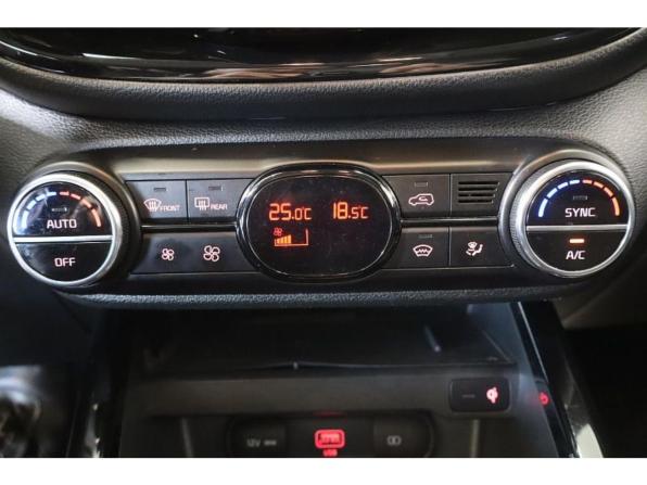 Kia Soul III с пробегом 2021 года, цена 1 831 000 рублей, 93697 км, хэтчбек, Автокод Объявления