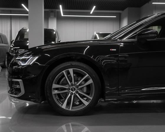 Audi A6 V (C8) Рестайлинг с пробегом 2025 года, цена 5 050 000 рублей, 4135 км, седан, Автокод Объявления