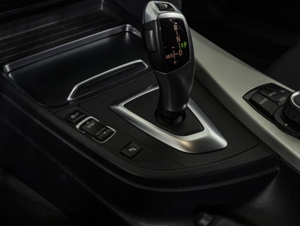 BMW 3 серии VI (F3x) Рестайлинг с пробегом 2017 года, цена 2 028 807 рублей, 131580 км, седан, Автокод Объявления