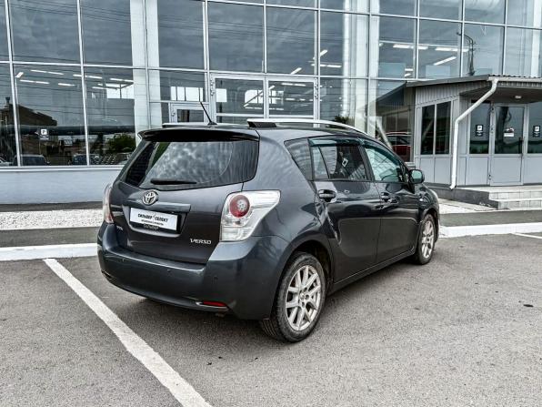 Toyota Verso I с пробегом 2010 года, цена 970 000 рублей, 213159 км, компактвэн, Автокод Объявления