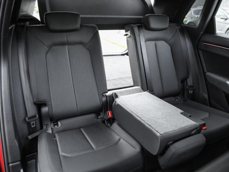 Audi Q3 II (F3) Санкт-Петербург  - изображение 29