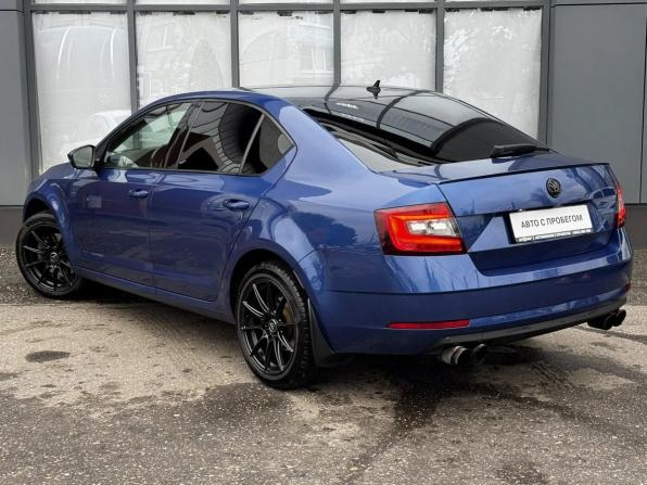 Skoda Octavia III (A7) Рестайлинг с пробегом 2018 года, цена 2 200 000 рублей, 117000 км, лифтбек, Автокод Объявления