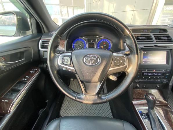 Toyota Camry VII (XV50) Рестайлинг 2 с пробегом 2017 года, цена 2 155 000 рублей, 148000 км, седан, Автокод Объявления