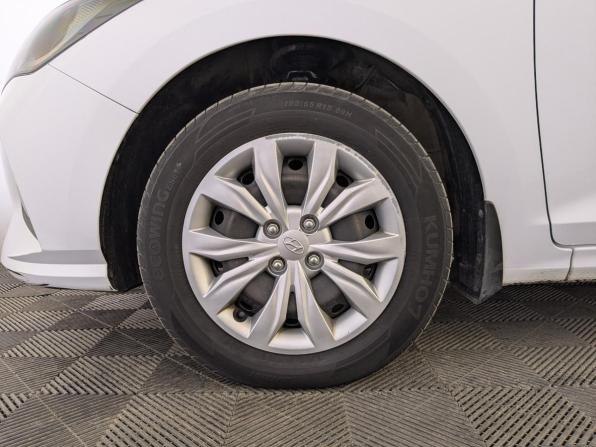 Hyundai Solaris II Рестайлинг с пробегом 2021 года, цена 1 530 000 рублей, 87883 км, седан, Автокод Объявления