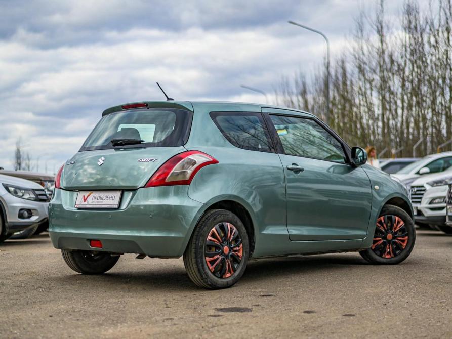 Suzuki Swift IV Санкт-Петербург  - изображение 2