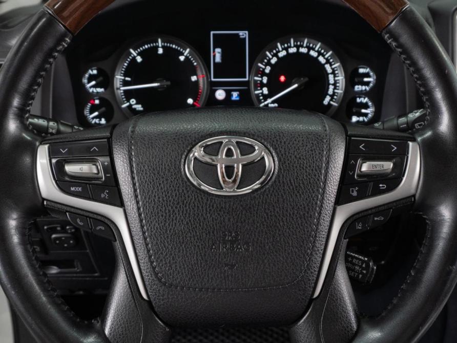 Toyota Land Cruiser 200 Series Рестайлинг 2 Тюмень  - изображение 13