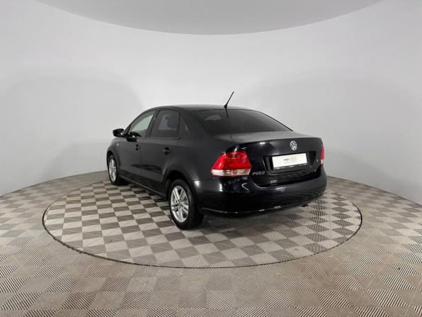 Volkswagen Polo V с пробегом 2015 года, цена 790 000 рублей, 153661 км, седан, Автокод Объявления
