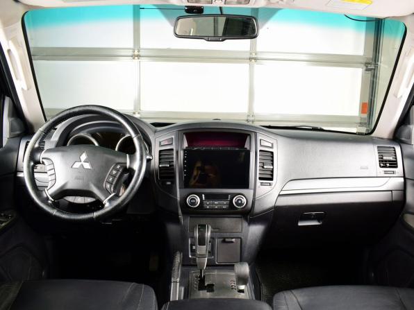 Mitsubishi Pajero IV Рестайлинг 1 с пробегом 2011 года, цена 1 949 999 рублей, 220498 км, внедорожник, Автокод Объявления