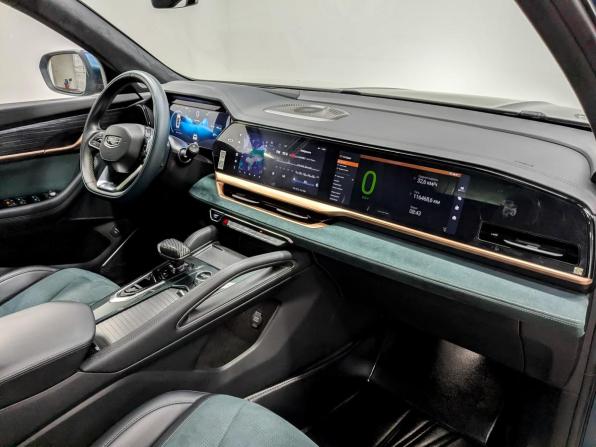 Geely Monjaro I с пробегом 2023 года, цена 2 900 000 рублей, 73207 км, внедорожник, Автокод Объявления