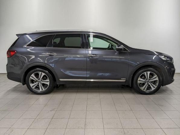 Kia Sorento III Prime Рестайлинг с пробегом 2019 года, цена 2 640 000 рублей, 129701 км, внедорожник, Автокод Объявления