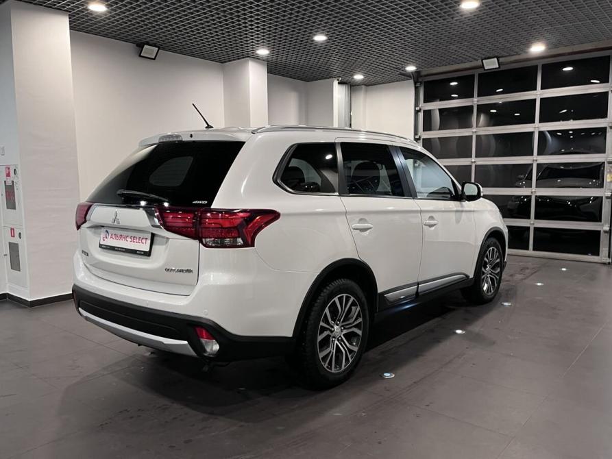 Mitsubishi Outlander III Рестайлинг 2 Чебоксары  - изображение 3