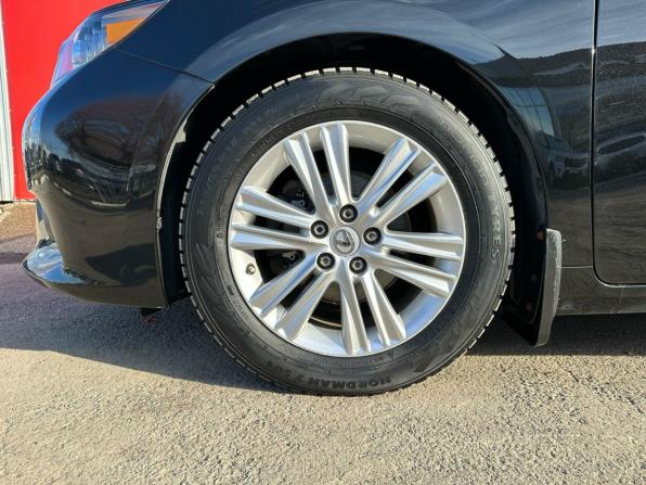 Lexus ES VI с пробегом 2013 года, цена 2 130 000 рублей, 181741 км, седан, Автокод Объявления