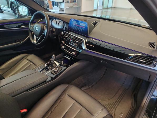BMW 5 серии VII (G30/G31/G38) с пробегом 2020 года, цена 2 699 000 рублей, 203700 км, седан, Автокод Объявления