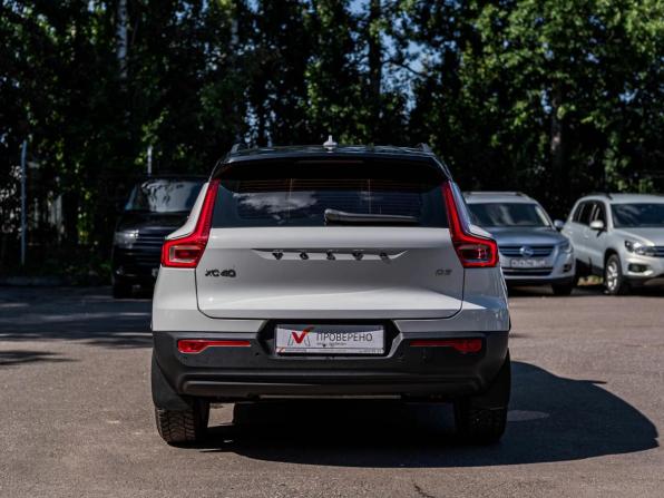 Volvo XC40 I с пробегом 2019 года, цена 2 190 000 рублей, 121897 км, внедорожник, Автокод Объявления