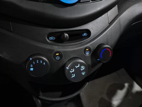 Chevrolet Spark III с пробегом 2011 года, цена 470 000 рублей, 144072 км, хэтчбек, Автокод Объявления