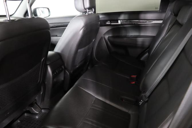 Kia Sorento II Рестайлинг с пробегом 2018 года, цена 2 279 990 рублей, 141711 км, внедорожник, Автокод Объявления