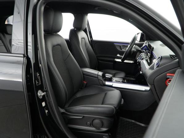 Mercedes-Benz GLB I (X247) с пробегом 2021 года, цена 3 399 077 рублей, 74938 км, внедорожник, Автокод Объявления