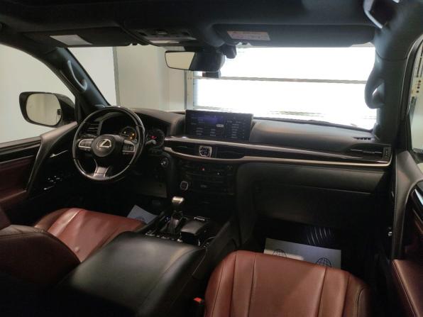 Lexus LX III Рестайлинг 2 с пробегом 2019 года, цена 6 299 000 рублей, 308957 км, внедорожник, Автокод Объявления