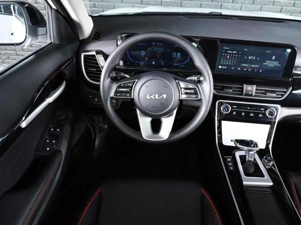 Kia Seltos II с пробегом 2026 года, цена 2 960 000 рублей, 52 км, внедорожник, Автокод Объявления