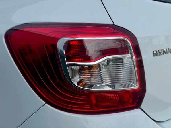 Renault Sandero II Рестайлинг с пробегом 2019 года, цена 920 000 рублей, 98770 км, хэтчбек, Автокод Объявления