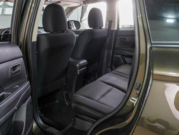 Mitsubishi Outlander III Рестайлинг 2 с пробегом 2017 года, цена 1 699 000 рублей, 179653 км, внедорожник, Автокод Объявления