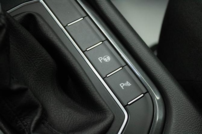 Volkswagen Tiguan II с пробегом 2017 года, цена 2 199 000 рублей, 174505 км, внедорожник, Автокод Объявления