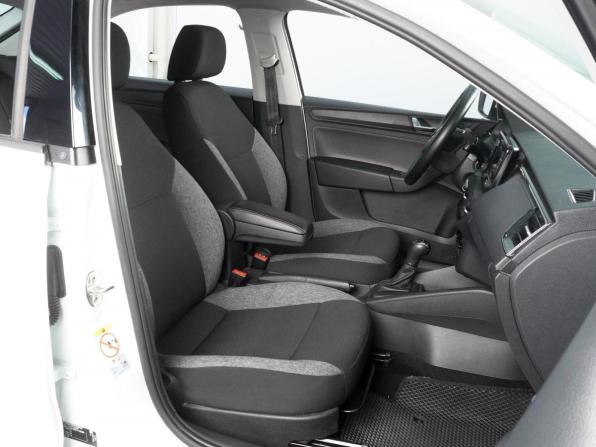 Skoda Rapid II с пробегом 2022 года, цена 1 489 000 рублей, 156212 км, лифтбек, Автокод Объявления