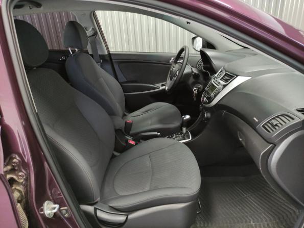 Hyundai Solaris I с пробегом 2012 года, цена 840 000 рублей, 135816 км, хэтчбек, Автокод Объявления