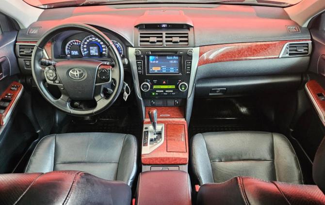 Toyota Camry VII (XV50) с пробегом 2012 года, цена 1 250 000 рублей, 258007 км, седан, Автокод Объявления