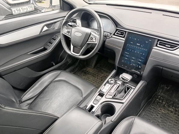 JAC J7 I с пробегом 2023 года, цена 1 099 000 рублей, 41000 км, лифтбек, Автокод Объявления